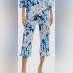 NWT Bryn Walker Ladies Floral Pull On Cotton Capri Pants Blue  Sz XS
